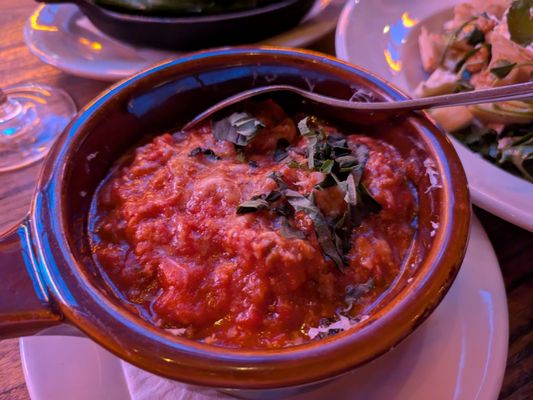 Ainslie Bowery by null