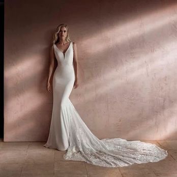 Bridal Boutique - Bridal Near Me - Baton Rouge, Louisiana
