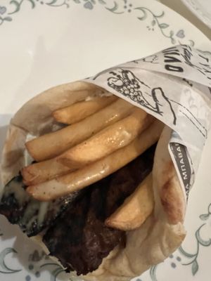 Agora Greek Market by Mamakas by null