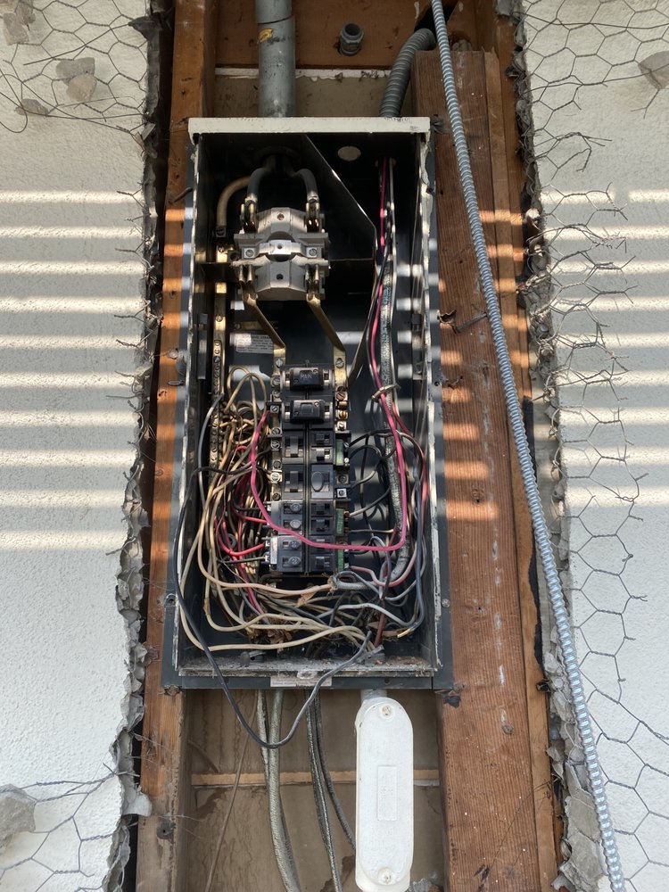 Slide of PRO Electrician Force