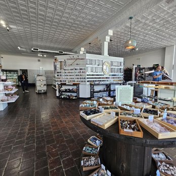 Meta Earth - Gemstones & Minerals Near Me - Jacksonville, Florida Meta Earth - Gemstones & Minerals Near Me - Jacksonville, Florida