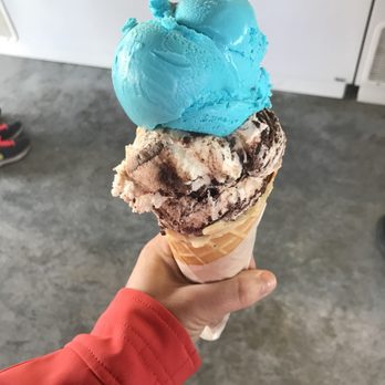 K & R Farms - Massive waffle cones! - Ice Cream & Frozen Yogurt Near Me - Oak Harbor, Washington K & R Farms - Massive waffle cones! - Ice Cream & Frozen Yogurt Near Me - Oak Harbor, Washington