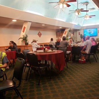 Lagoon Chinese Restaurant - Inside the restaurant........... - Chinese Near Me - Honolulu, Hawaii Lagoon Chinese Restaurant - Inside the restaurant........... - Chinese Near Me - Honolulu, Hawaii