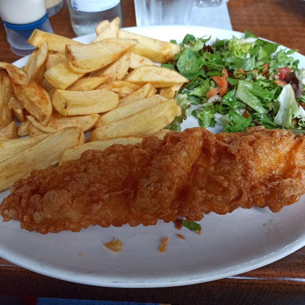 The Golden Chippy - Fish & Chips Near Me - London, XGL The Golden Chippy - Fish & Chips Near Me - London, XGL