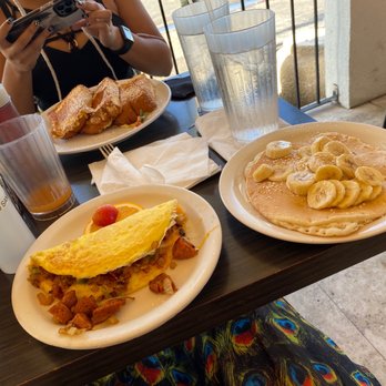 Sweet E's Cafe - Cafes Near Me - Honolulu, Hawaii Sweet E's Cafe - Cafes Near Me - Honolulu, Hawaii