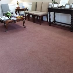 Nassau Physical Therapy - The lobby at the end of the day.