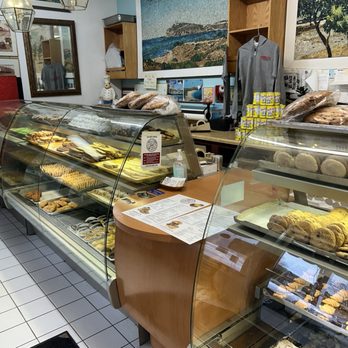 Verrilli's Bakery - Bakeries Near Me - Morristown, New Jersey Verrilli's Bakery - Bakeries Near Me - Morristown, New Jersey