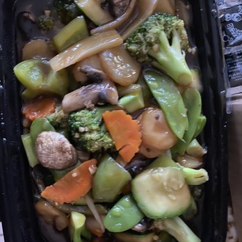 Wok with Ming - Sautéed veggies w zucchini, snap peas, carrots, broccoli, bamboo shoots, water chestnuts, bell pepper, and onion in a brown sauce - Chinese Near Me - Gilbert, Arizona Wok with Ming - Sautéed veggies w zucchini, snap peas, carrots, broccoli, bamboo shoots, water chestnuts, bell pepper, and onion in a brown sauce - Chinese Near Me - Gilbert, Arizona