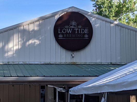 Low Tide Brewing by null