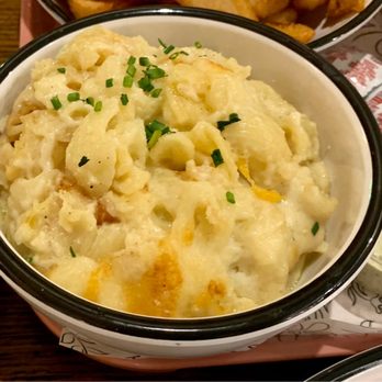 Honeymoon Chicken - Mac and Cheese - Chicken Shop Near Me - Washington, DC, District of Columbia Honeymoon Chicken - Mac and Cheese - Chicken Shop Near Me - Washington, DC, District of Columbia