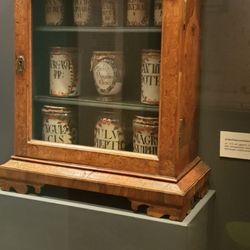 Stadtmuseum Memmingen - Apothekerschrank