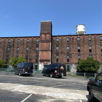 Buffalo Trace Distillery - Distilleries Near Me - Frankfort, Kentucky