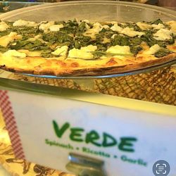 Pizza on Pearl - Verde pizza has spinach, ricotta, garlic