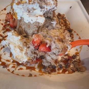 Vampire Penguin - Desserts Near Me - Saint Louis, Missouri