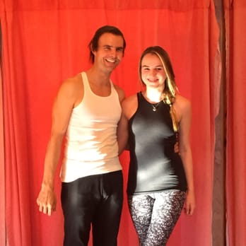 Garth Hewitt - Yoga Near Me - Los Angeles, California