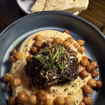 Sparrow + Wolf - Hummus, oxtail, fried chickpeas, naan - New American Near Me - Las Vegas, Nevada Sparrow + Wolf - Hummus, oxtail, fried chickpeas, naan - New American Near Me - Las Vegas, Nevada