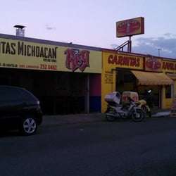 El Rey Carnitas michoacanas. - Fachada el Rey