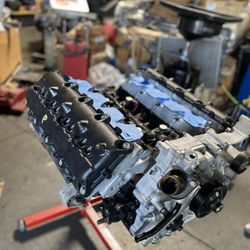 RoadRunners Automotive