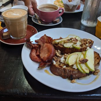 Two Good Eggs Cafe - The thing with goat cheese & apples - Breakfast & Brunch Near Me - Surry Hills, NSW