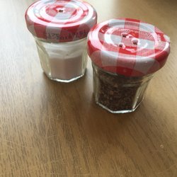 1650 Coffee Shop - Cute salt and pepper jars