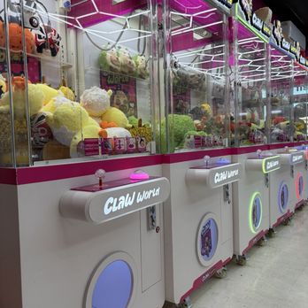 Claw World - Claw machines filled with prizes - Arcades Near Me - Las Vegas, Nevada