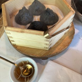 Cheli - Shanghainese Near Me - New York, New York Cheli - Shanghainese Near Me - New York, New York