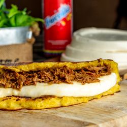 Ukelele Foods - Famous cachapa