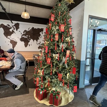 Mi Sant - Decor - Bakeries Near Me - Roseville, Minnesota