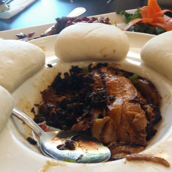 Dong Ting Spring - Love the braised pork with steamed bun! - Chinese Near Me - Thousand Oaks, California