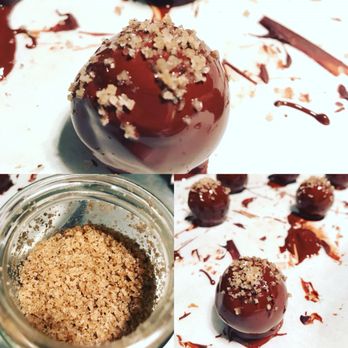 Cocoamoda Chocolate - Vanilla chocolate bliss - Chocolatiers & Shops Near Me - Waco, Texas