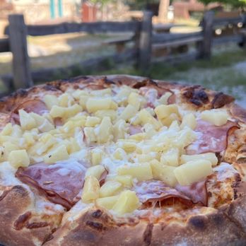 Two Rivers Cafe - Hawaiian pizza - Pizza Near Me - Downieville, California Two Rivers Cafe - Hawaiian pizza - Pizza Near Me - Downieville, California