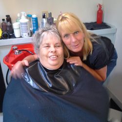 D R Sudz Hair & Tanning Salon