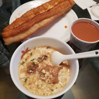 Nan Bei Ho - Salty soy bean milk and deep fried cruller - Taiwanese Near Me - Bayside, New York Nan Bei Ho - Salty soy bean milk and deep fried cruller - Taiwanese Near Me - Bayside, New York