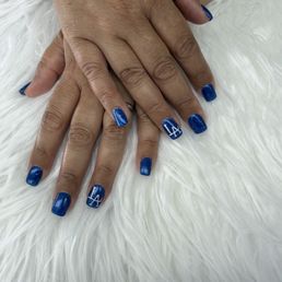 Dodger Nails! Dodger Nails!