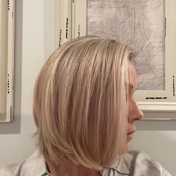 Salon Boutique - High and low lights - Hair Salons Near Me - Hendersonville, Tennessee