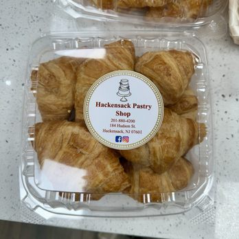 Hackensack Pastry Shop - Bakeries Near Me - Hackensack, New Jersey