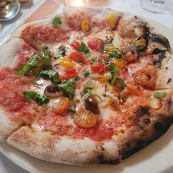 Bistro 45 - Toy Box Tomato Pizza - New American Near Me - Pasadena, California