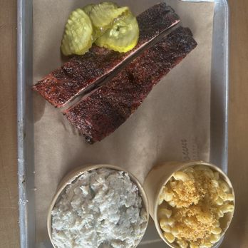 Hometown Bar-B-Que - Barbeque Near Me - Miami, Florida Hometown Bar-B-Que - Barbeque Near Me - Miami, Florida