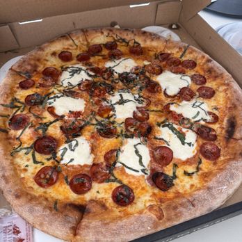 Anna Pizza - Pepperoni Dreams - Pizza Near Me - Los Angeles, California