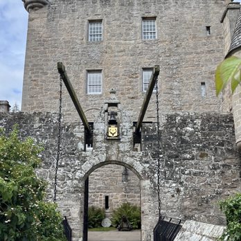 Cawdor Castle - Entrance 8/18/23 - Landmarks & Historical Buildings Near Me - Nairn, HLD