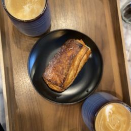 Pistachio Croissant