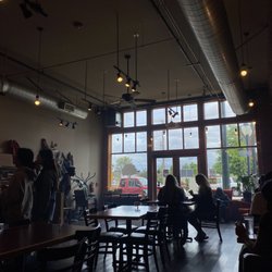 Red Elm Cafe - Front of house