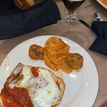 Carmine's on McGregor Square - Chicken parmesan and vodka pasta with meatballs - Italian Near Me - Denver, Colorado