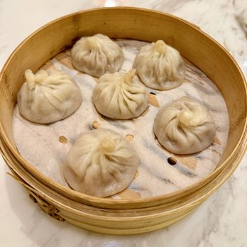 Supreme Dumplings - Pork xiao long bao - Shanghainese Near Me - Honolulu, Hawaii Supreme Dumplings - Pork xiao long bao - Shanghainese Near Me - Honolulu, Hawaii