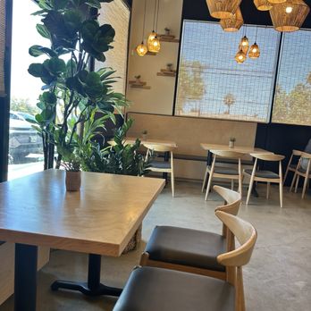 Boban - Inside - Vietnamese Near Me - Lake Forest, California