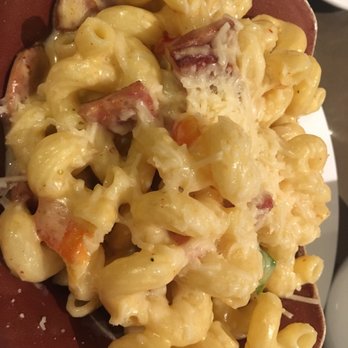37 North Restaurant and Bar - Mac and cheese - Gastropubs Near Me - Burlingame, California 37 North Restaurant and Bar - Mac and cheese - Gastropubs Near Me - Burlingame, California