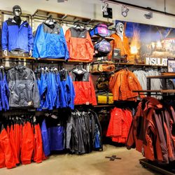 limerick outlets nike store