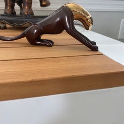 Native Visions Galleries - Cat figurine