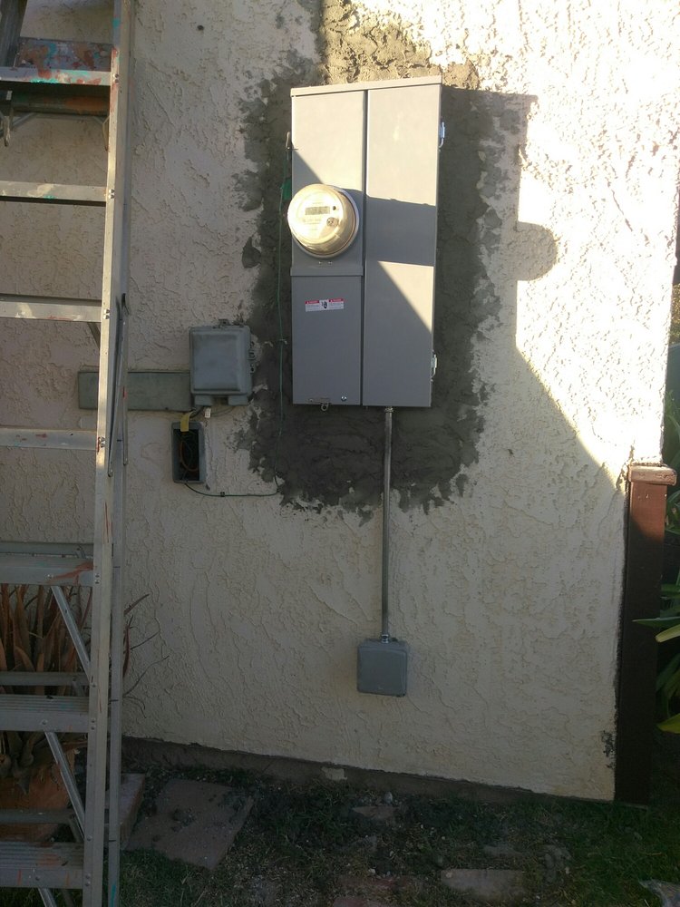 Slide of Joe's Electrical Services