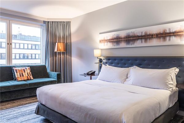 Hilton Helsinki Strand by null
